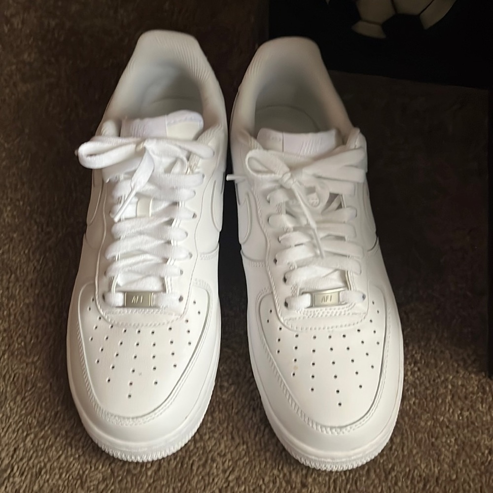 All white Air Force ones. 3 pair barely worn. (My Son’s)